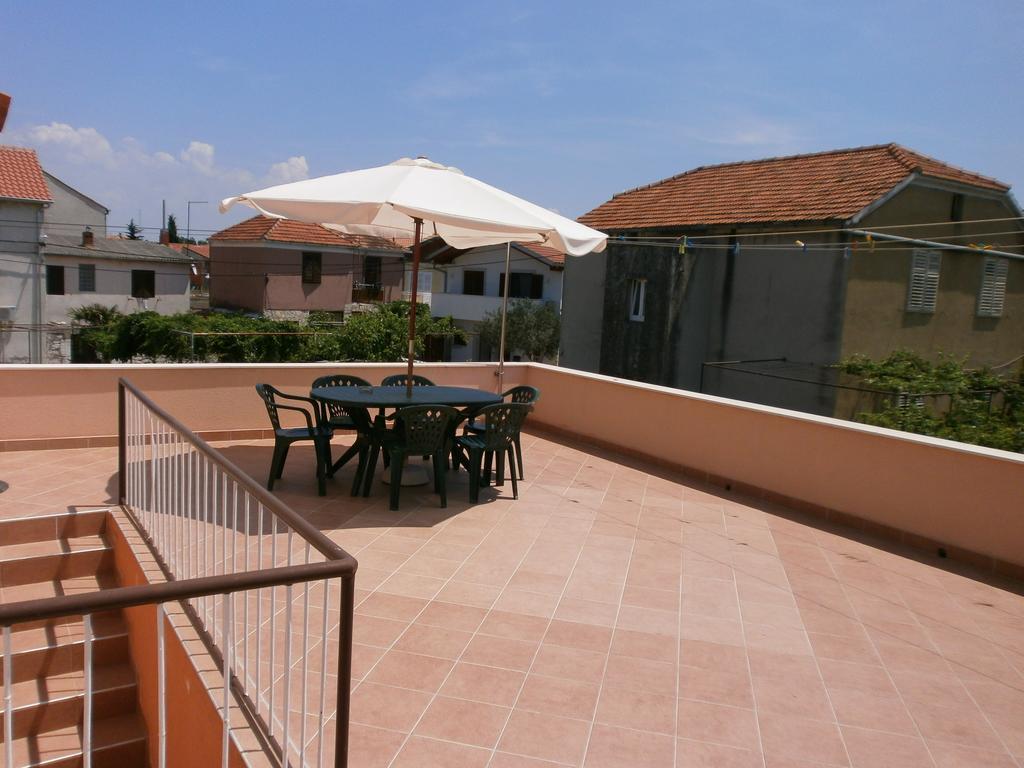 Apartments Juraga Μούρτερ Δωμάτιο φωτογραφία