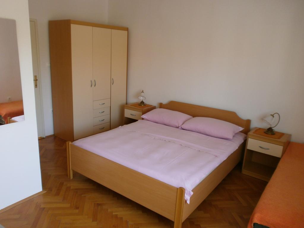 Apartments Juraga Μούρτερ Δωμάτιο φωτογραφία